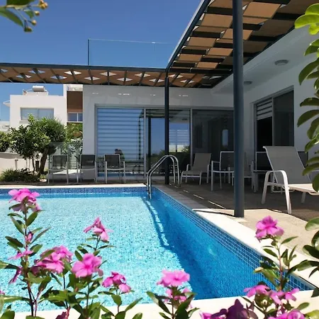 Royal Panoramic View 3bdr With Pool Вилла *