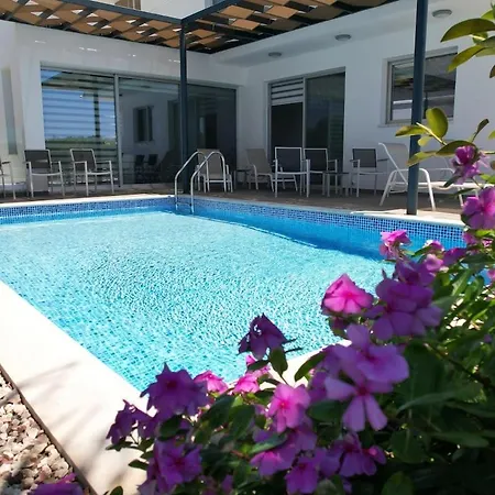 Royal Panoramic View 3bdr With Pool * איה נאפה