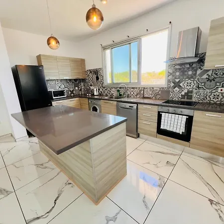 Royal Panoramic View 3bdr With Pool *