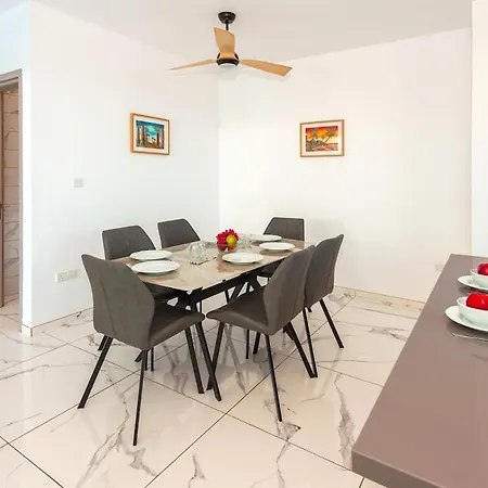 וילה Royal Panoramic View 3bdr With Pool