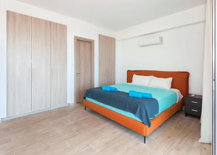 Royal Panoramic View 3bdr With Pool