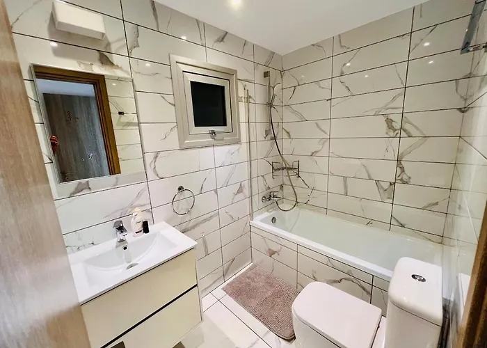 빌라 Royal Panoramic View 3bdr With Pool *