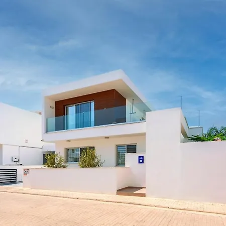 Royal Panoramic View 3bdr With Pool Villa