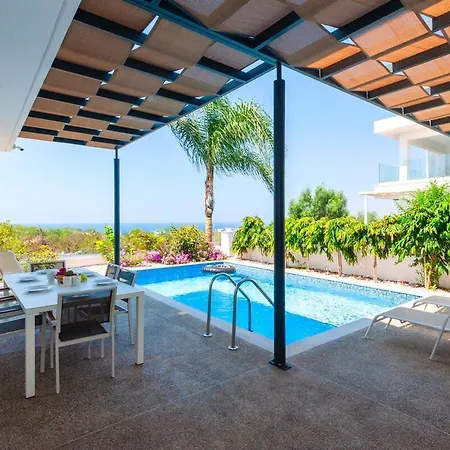 Royal Panoramic View 3bdr With Pool فيلة