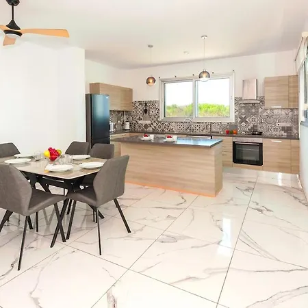 فيلة Royal Panoramic View 3bdr With Pool