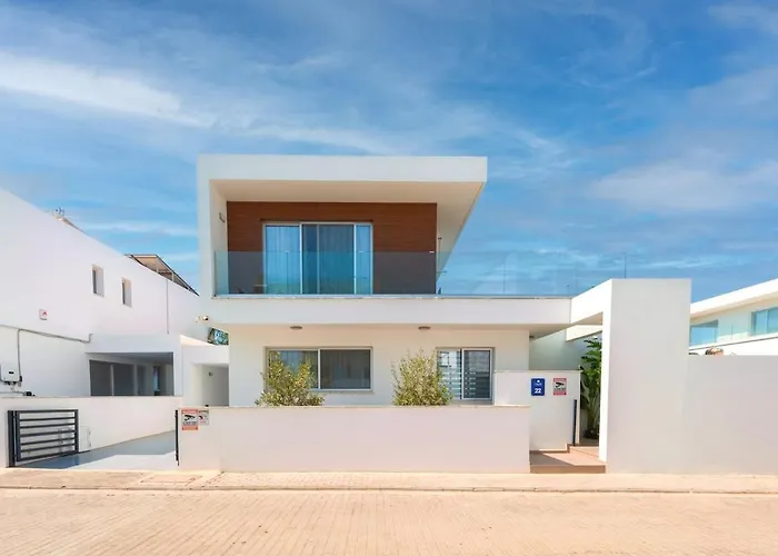 Royal Panoramic View 3bdr With Pool *