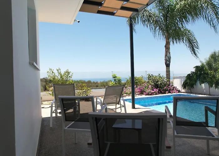 Royal Panoramic View 3bdr With Pool 别墅 *