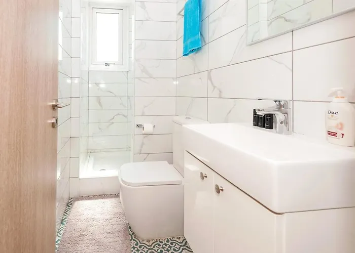 Royal Panoramic View 3bdr With Pool 别墅 圣纳帕