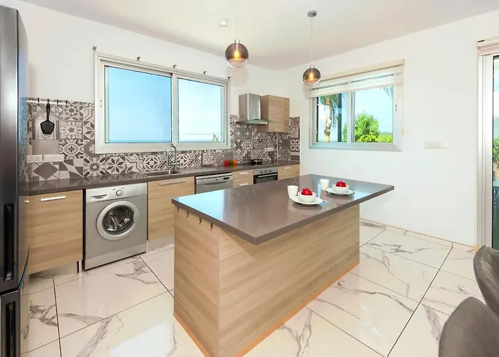 Royal Panoramic View 3bdr With Pool Villa *