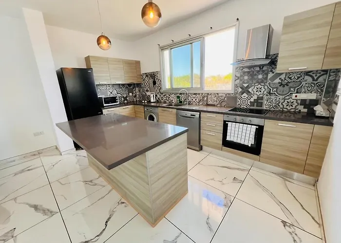 Royal Panoramic View 3bdr With Pool *