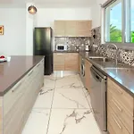 Royal Panoramic View 3bdr With Pool 别墅