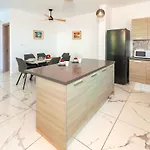 Royal Panoramic View 3bdr With Pool