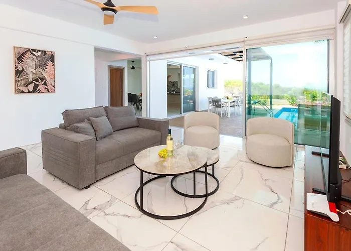 Royal Panoramic View 3bdr With Pool *