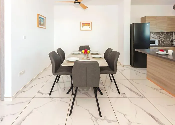 ヴィラ Royal Panoramic View 3bdr With Pool アヤナパ