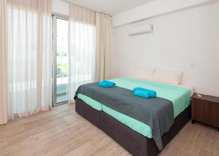 Royal Panoramic View 3bdr With Pool